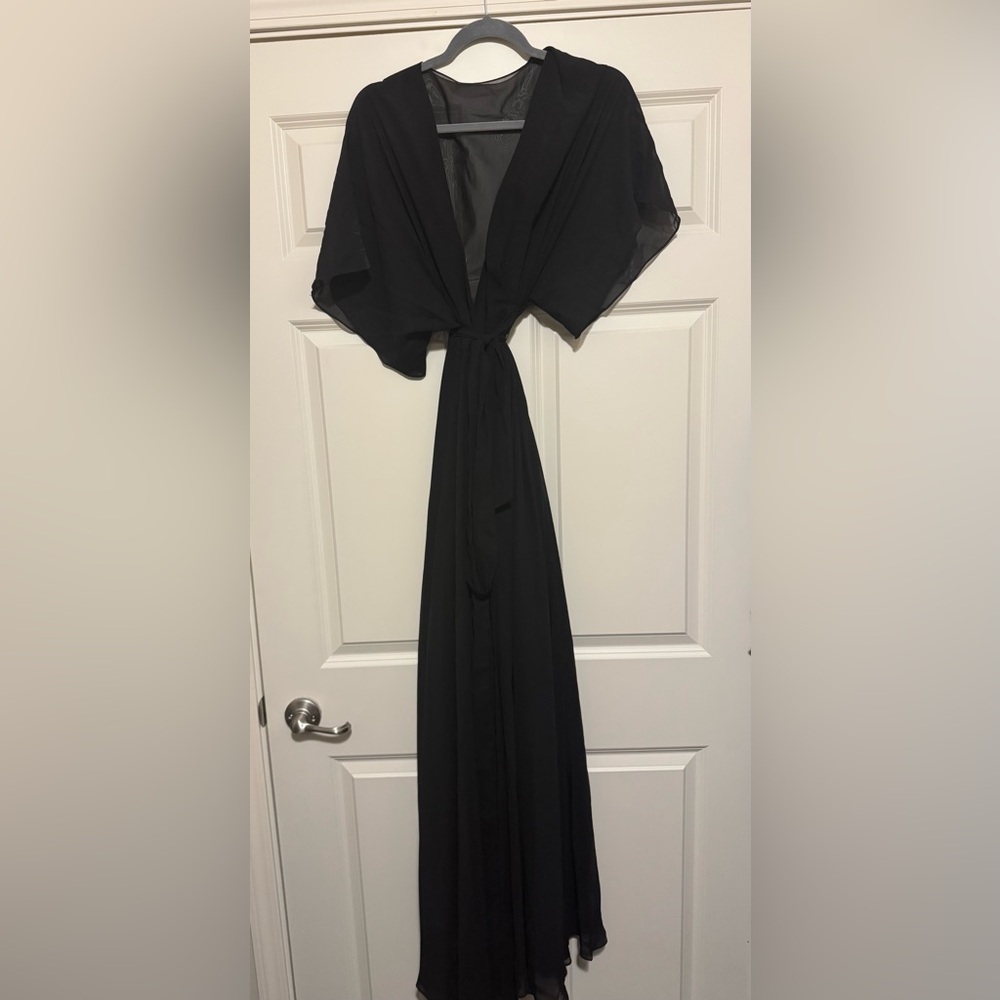 Elegant Black Maxi Dress